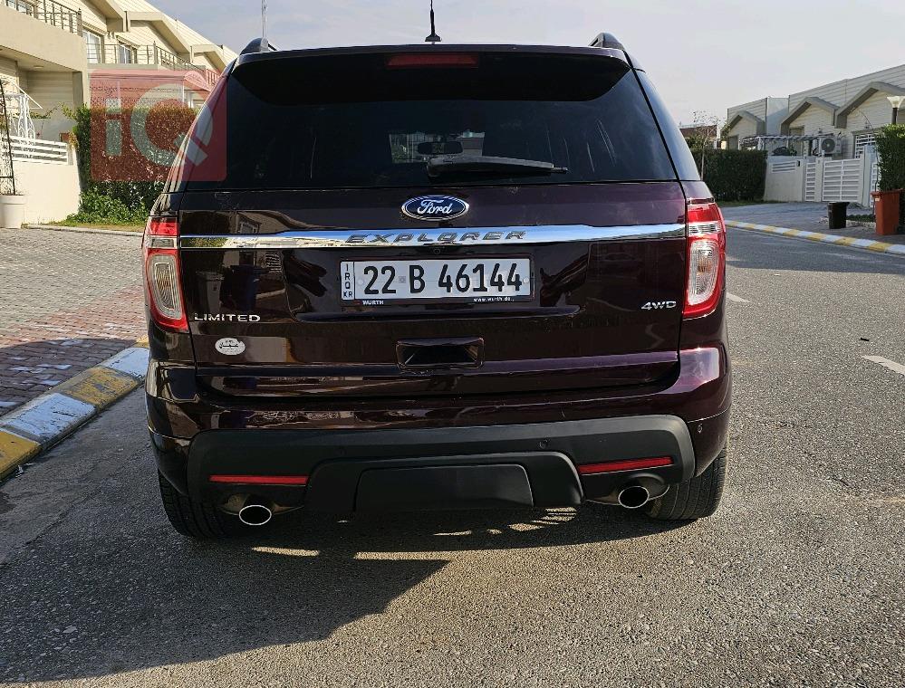 Ford Explorer